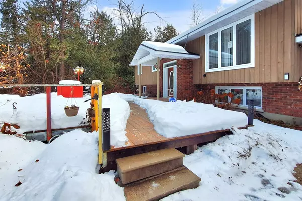 Innisfil, ON L9S 2Z1,3180 Fleming BLVD