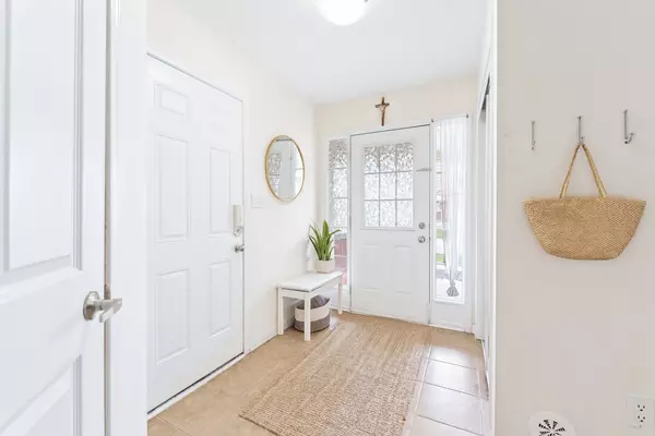 Brampton, ON L6Y 5W5,53 Colonel Frank Ching CRES N