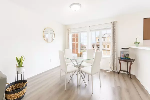 Brampton, ON L6Y 5W5,53 Colonel Frank Ching CRES N