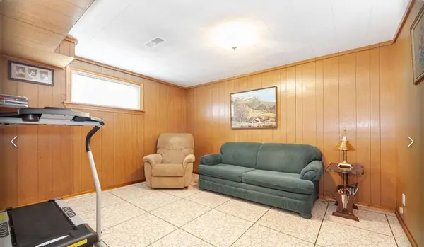 Toronto W05, ON M3N 2E6,128 Hullmar DR #Bsmt