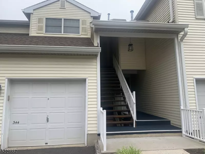 344 Potomac Dr Ondo #344, Bernards Twp., NJ 07920