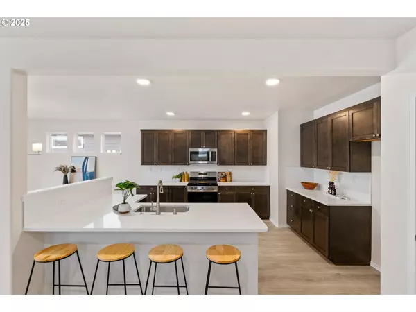 Springfield, OR 97478,5150 Holly