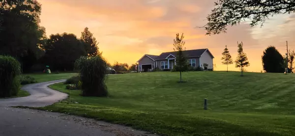 Galena, IL 61036,26 W Apache Trail