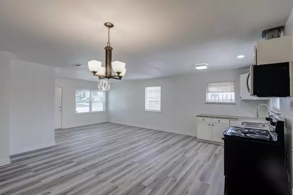 Dallas, TX 75216,2306 Clover Ridge Drive