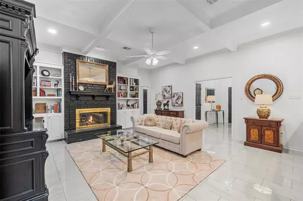 Woodway, TX 76712,10007 Creek Bend Drive