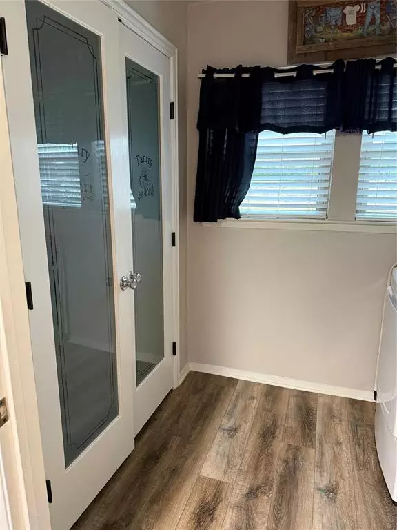 Bedford, TX 76021,2923 Shady Knoll Lane