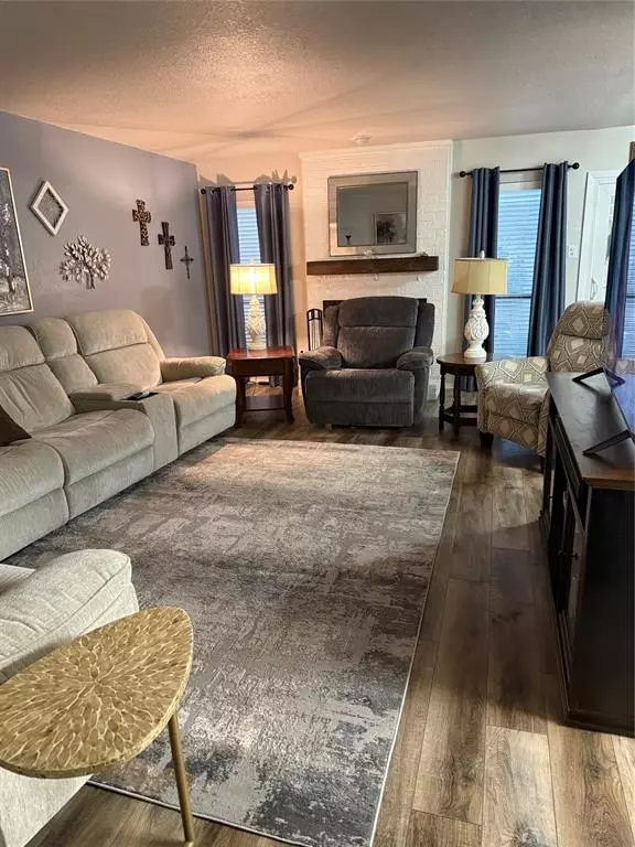 Bedford, TX 76021,2923 Shady Knoll Lane