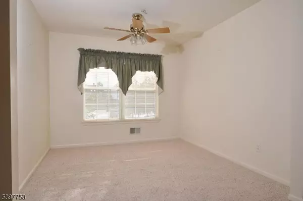 Bernards Twp., NJ 07920,138 Potomac Dr  Condo #138