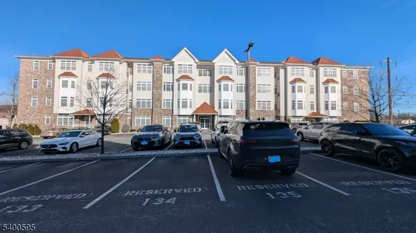 Linden City, NJ 07036,104 E Elizabeth Ave #308