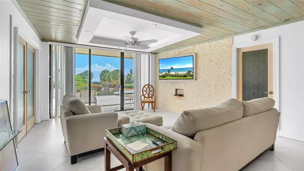 Jupiter, FL 33477,400 Ocean Trail Way #109