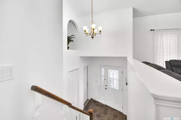 Saskatoon, SK S7W 0C3,1526 Paton CRESCENT