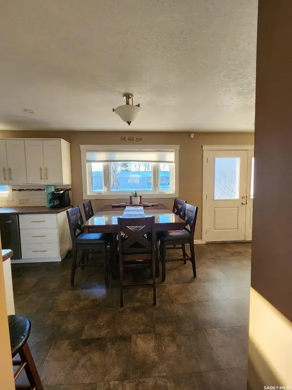 706 Grey AVENUE, Grenfell, SK S0G 2B0