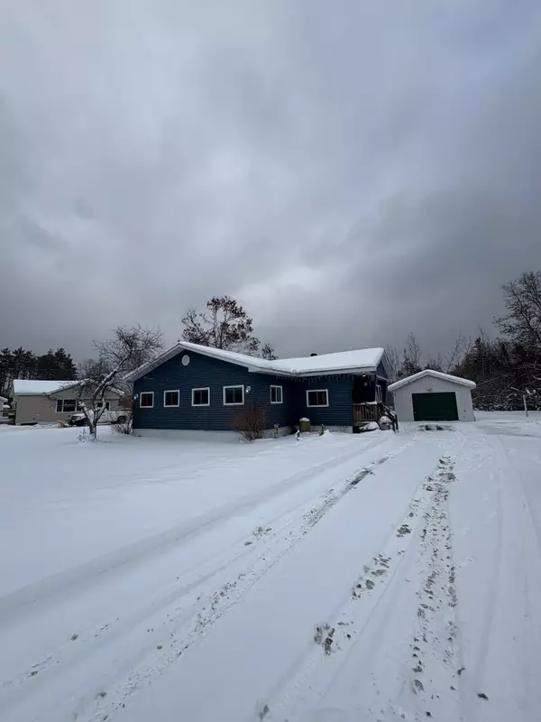 Minden Hills, ON K0M 2K0,1088 Lutterworth Pines RD