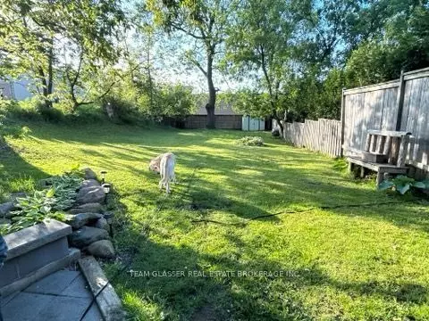 London East, ON N5Y 4C1,630 Victoria ST