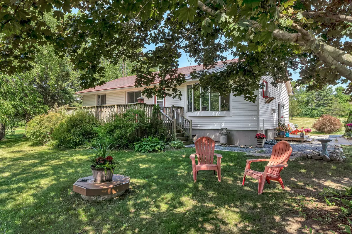 Prince Edward County, ON K0K 2T0,17 Kleinsteuber Park RD