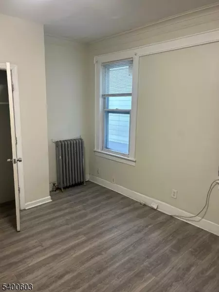 Newark City, NJ 07112,241 Osborne Ter