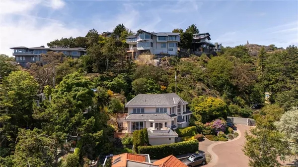 335 King George Terr, Oak Bay, BC V8S 2J8