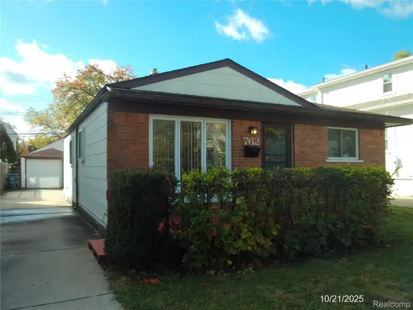 Birmingham, MI 48009,762 RUFFNER AVE
