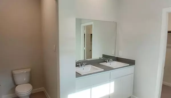 Keene, TX 76059,525 PENDLETON Avenue