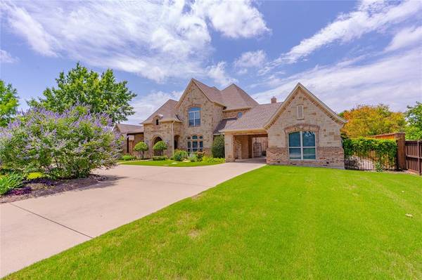 2454 Savanna Circle,  Midlothian,  TX 76065