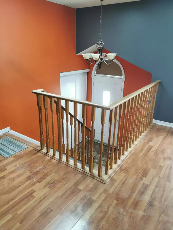 Barrie, ON L4N 7T8,29 Finlay RD