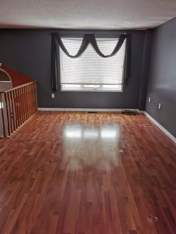 Barrie, ON L4N 7T8,29 Finlay RD