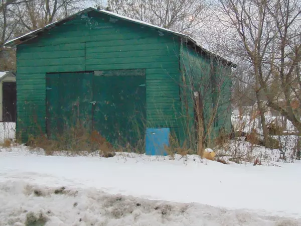 North Glengarry, ON K0B 1H0,21919 Main ST