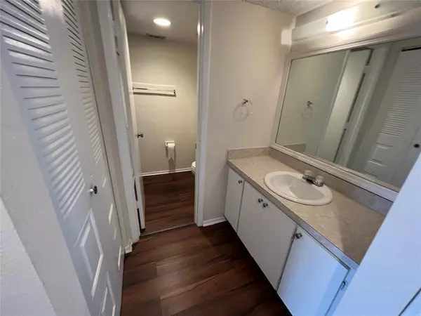 Port St Lucie, FL 34952,1536 SE ROYAL GREEN Circle #G204