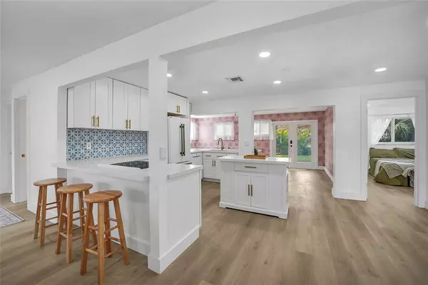 Wilton Manors, FL 33311,2633 NW 9th Ln