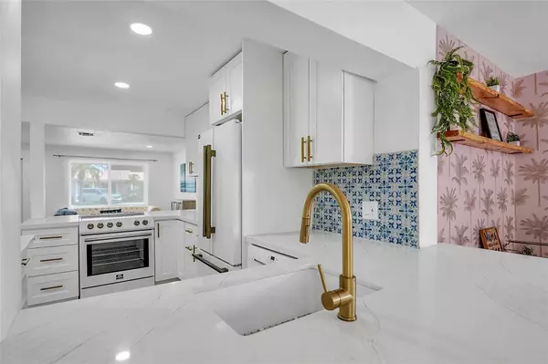 Wilton Manors, FL 33311,2633 NW 9th Ln