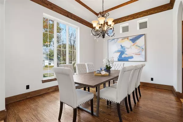 Fort Worth, TX 76107,3725 W 5th Street