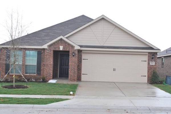 104 Magnolia Drive, Sanger, TX 76266