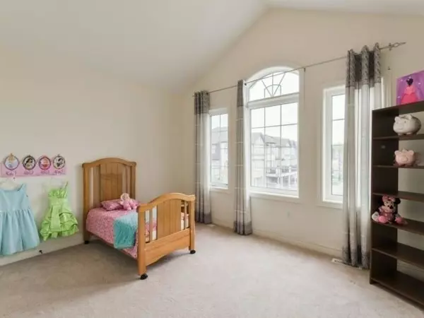 Brampton, ON L7A 0W1,15 Baby Pointe TRL #(Upper)