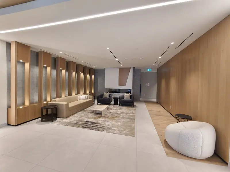 5 Defries ST #825, Toronto C08, ON M5A 0W7