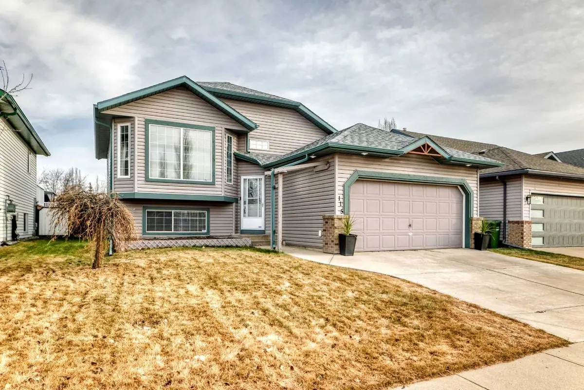 115 Sunridge CRES NW, Airdrie, AB T4B 2G5