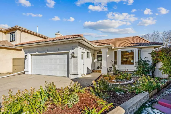 Calgary, AB T3H 2W8,824 Sierra Morena PL SW