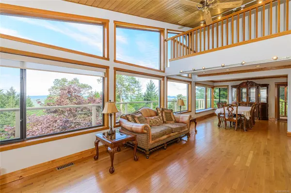 Salt Spring, BC V8K 2J4,200 Wilkie Way