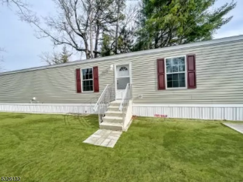 Moonachie Boro, NJ 07074,19 WEST 3RD