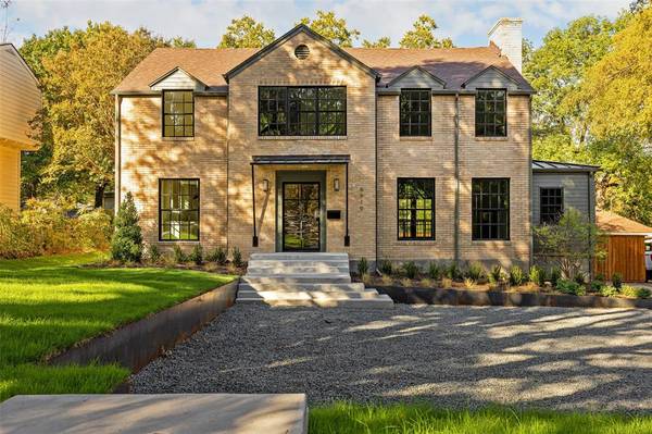 6919 Gaston Avenue,  Dallas,  TX 75214