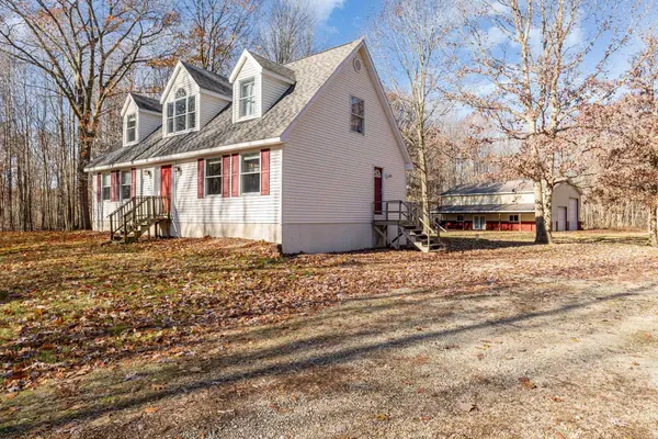 5596 W School RD, Mount Pleasant, MI 48858