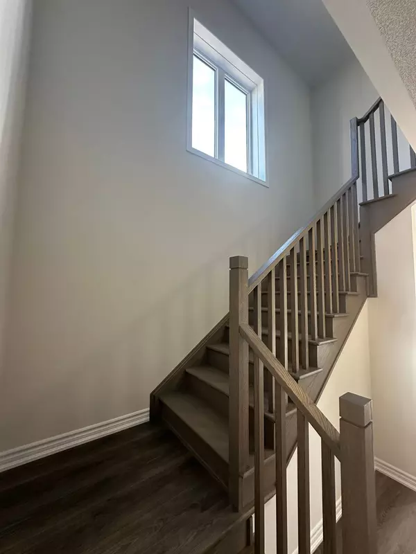 Kawartha Lakes, ON K9V 5V4,103 Watts Mews