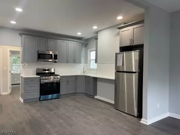 Belleville Twp., NJ 07109,54 Mount Prospect Ave #2