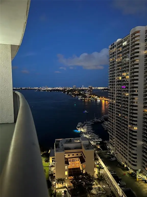 Miami, FL 33132,1750 N Bayshore Dr #2606