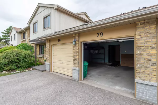 Mississauga, ON L5N 2L6,6797 Formentera AVE #79