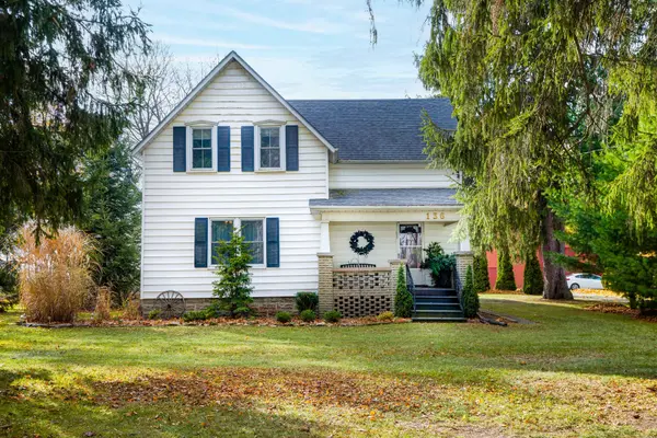 136 Furnival RD, West Elgin, ON N0L 2C0