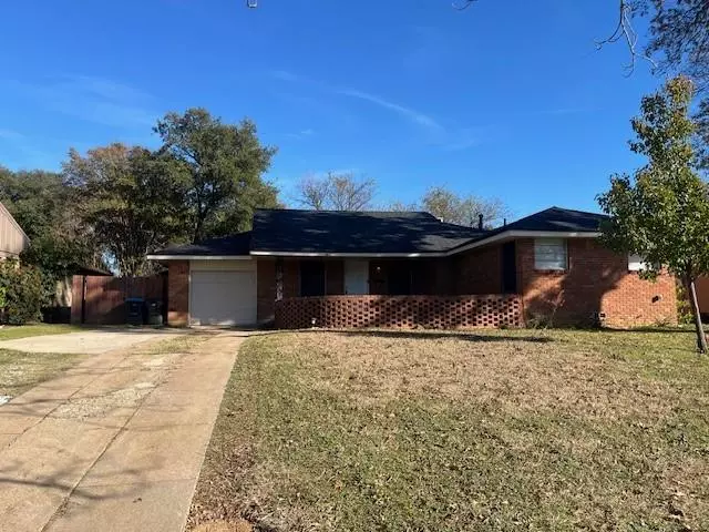Fort Worth, TX 76103,1613 Martel Avenue
