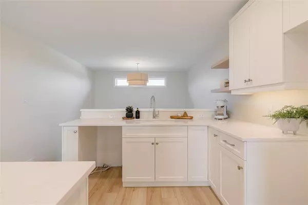 Niverville, MB R0A 0A1,10 Gleneagles ST