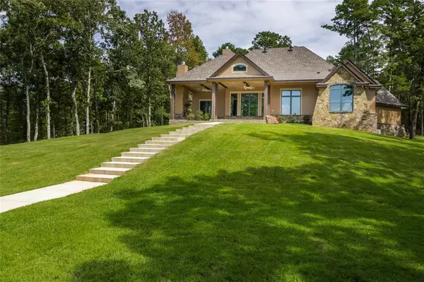 Gilmer, TX 75644,2142 FAWN CROSSING