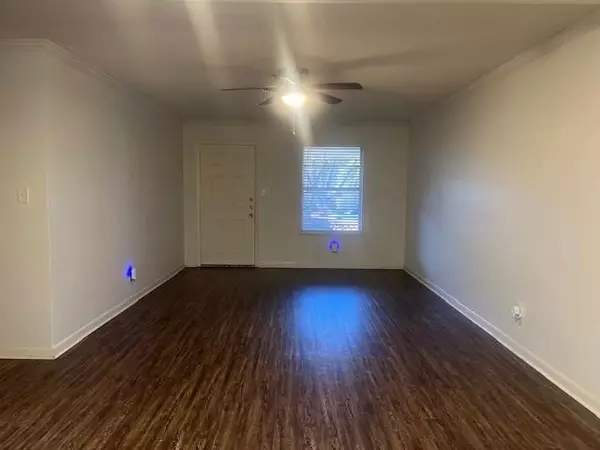 Fort Worth, TX 76103,1613 Martel Avenue