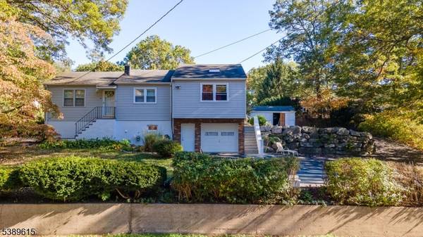 54 Reidy Pl, West Milford Twp., NJ 07421